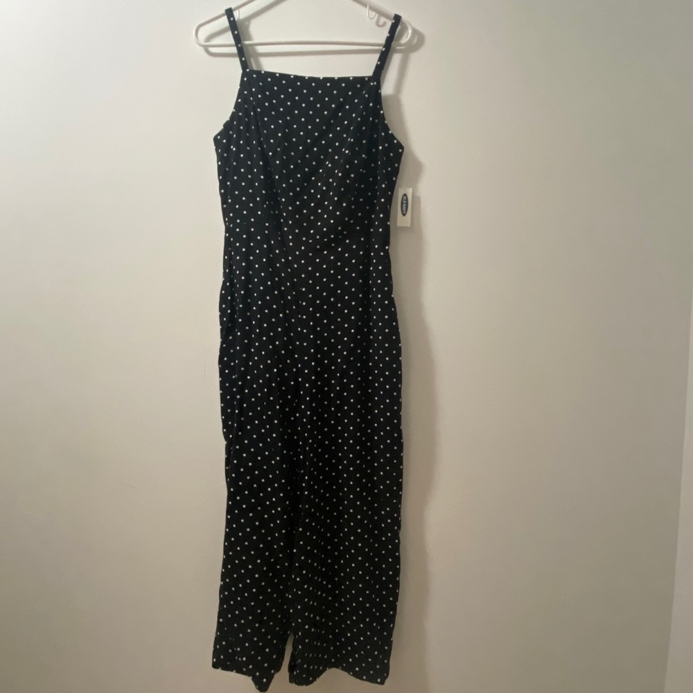 Old Navy sleeveless polka dot jumpsuit